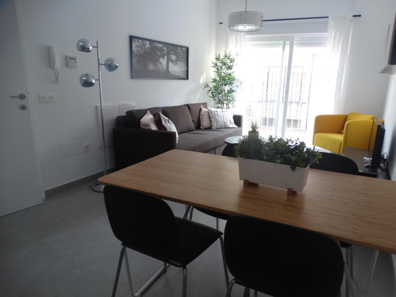 Malaga Apartamentos - Jinetes, 10 Exterior photo