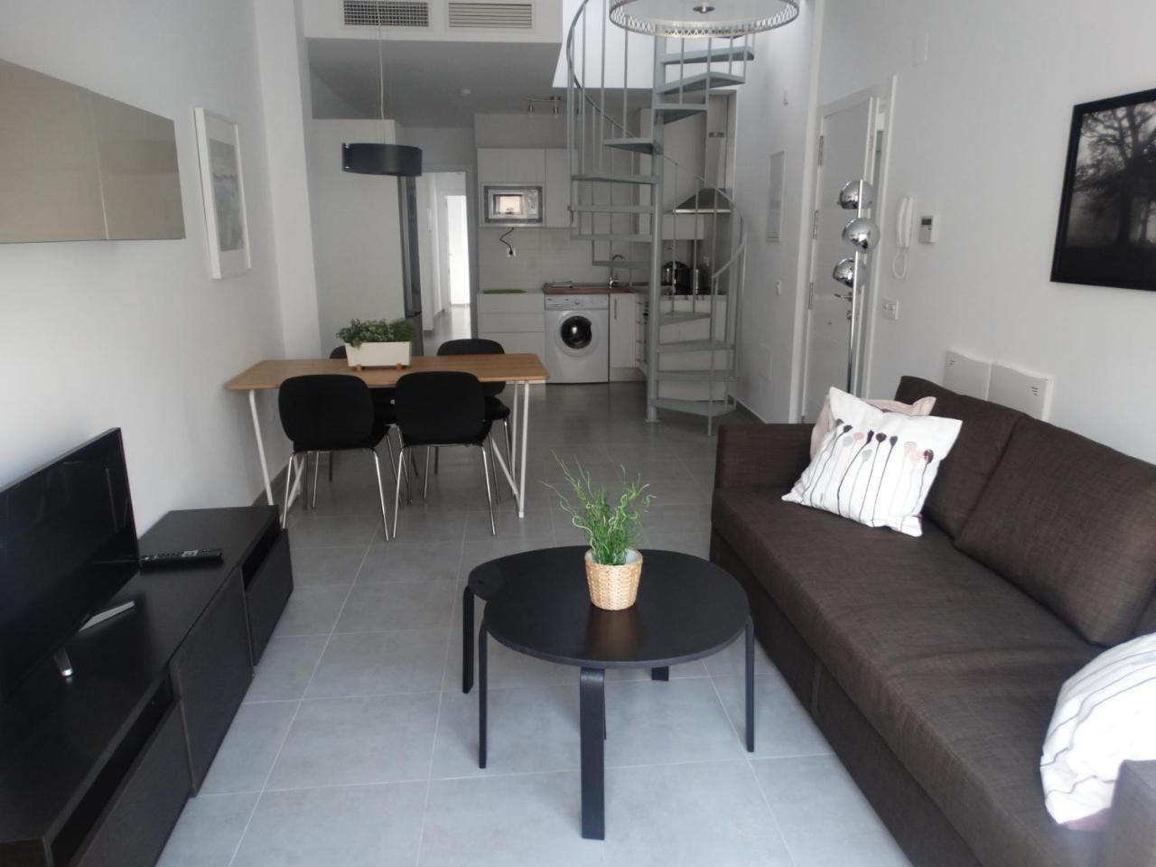 Malaga Apartamentos - Jinetes, 10 Exterior photo