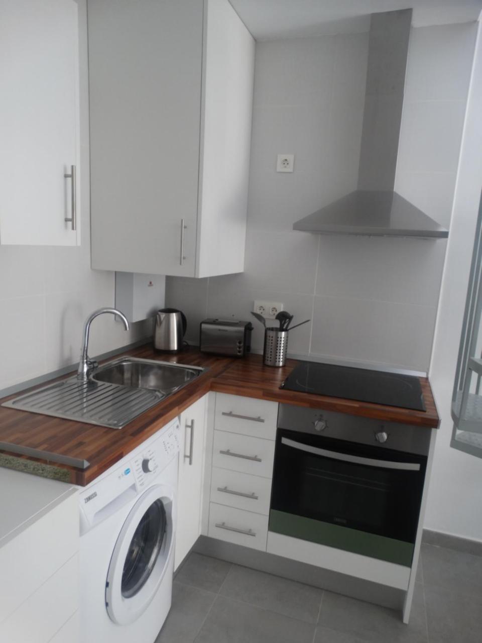 Malaga Apartamentos - Jinetes, 10 Exterior photo