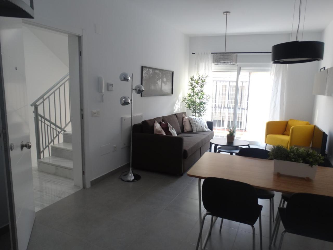 Malaga Apartamentos - Jinetes, 10 Exterior photo