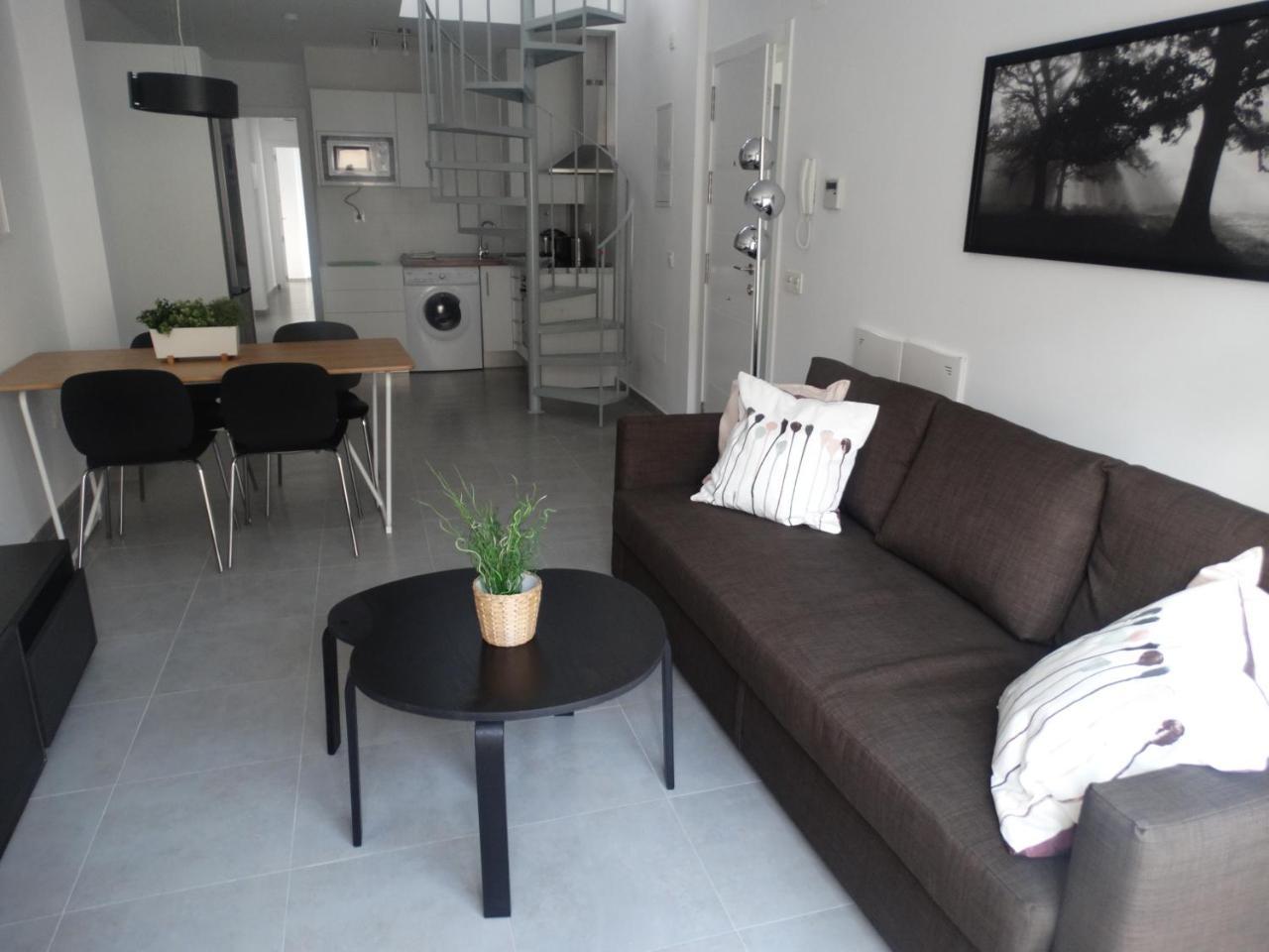 Malaga Apartamentos - Jinetes, 10 Exterior photo