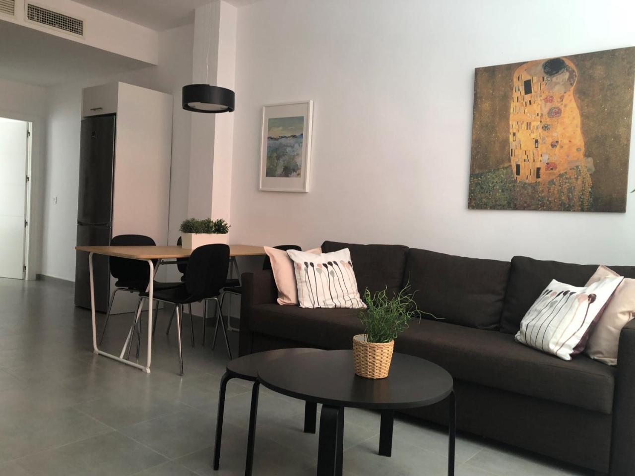 Malaga Apartamentos - Jinetes, 10 Exterior photo