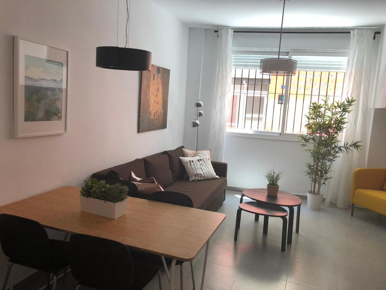 Malaga Apartamentos - Jinetes, 10 Exterior photo