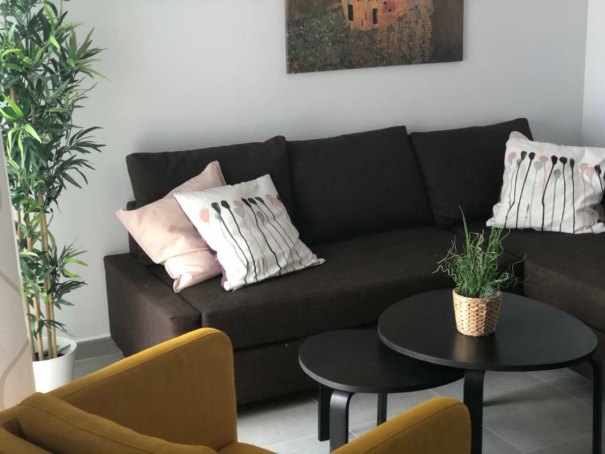 Malaga Apartamentos - Jinetes, 10 Exterior photo